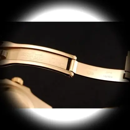 Submariner 1454070 Super Clone — Leuchtmasse-Aufnahme