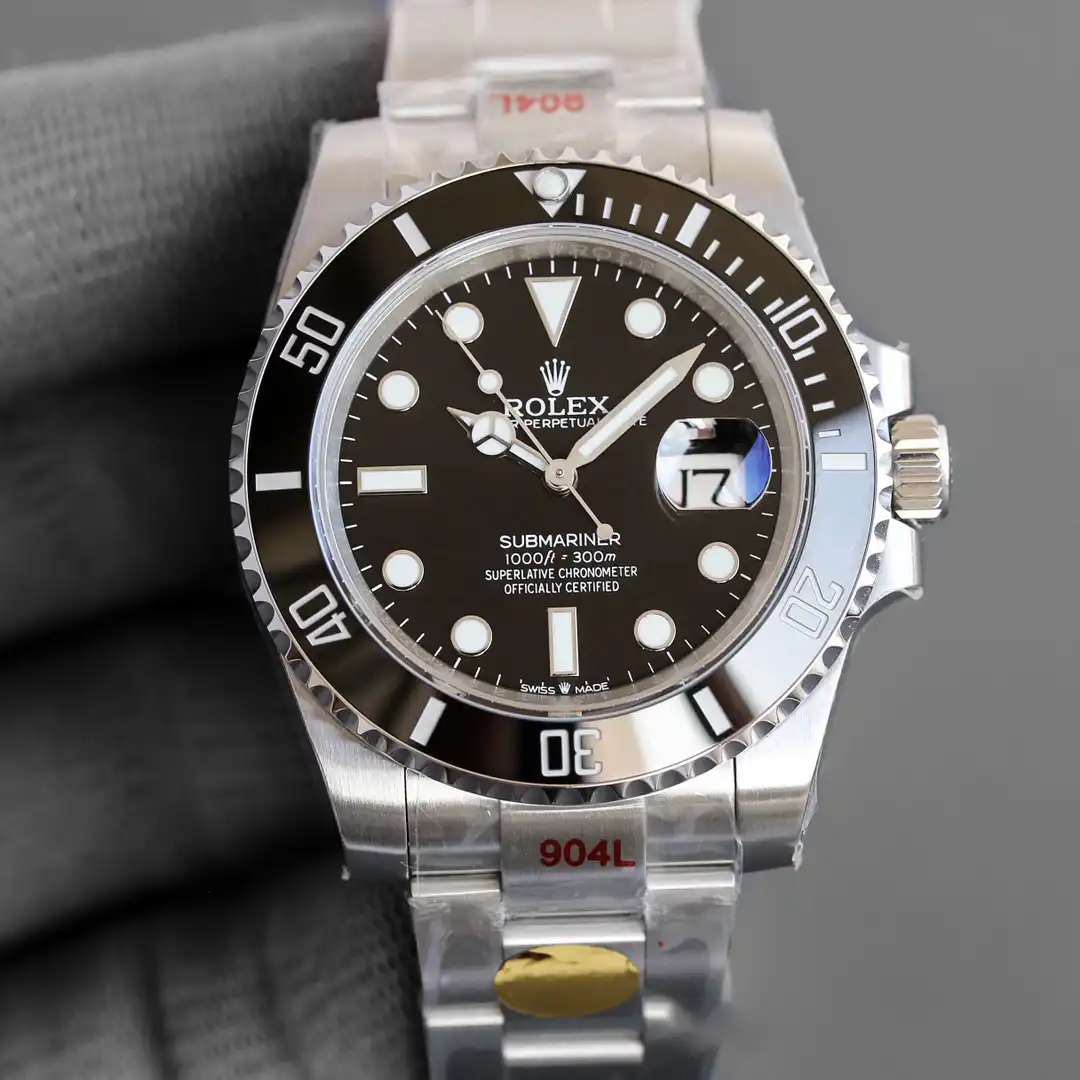 Rolex Submariner 126610LN Super Clone Replica — Seitenprofil