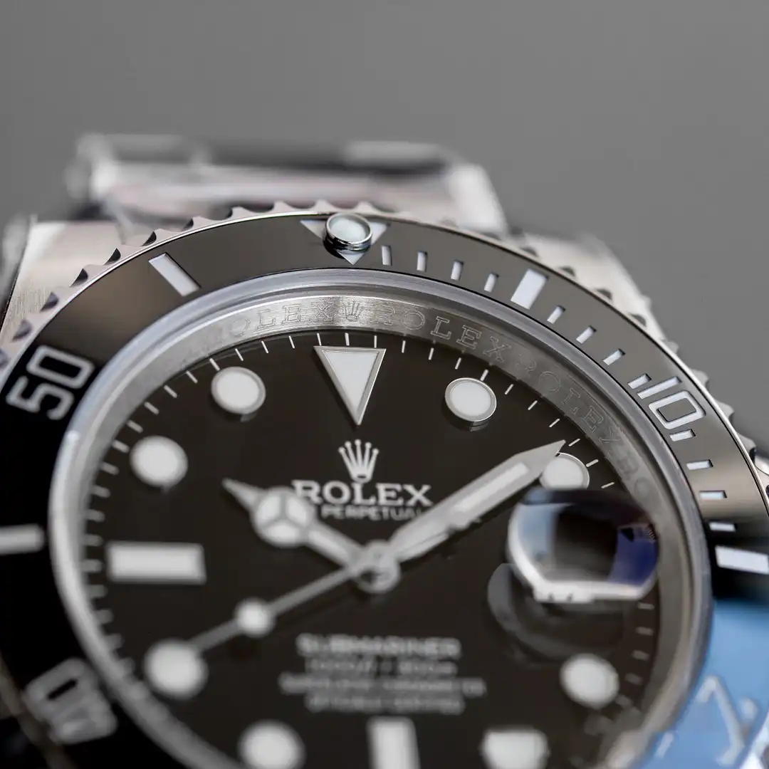 Rolex Submariner 126610LN Klon 41mm — Handgelenksaufnahme