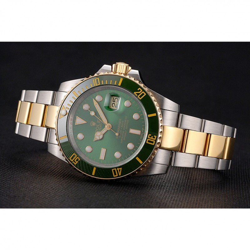 Submariner PR16233GRG Replica 41mm — Handgelenksaufnahme