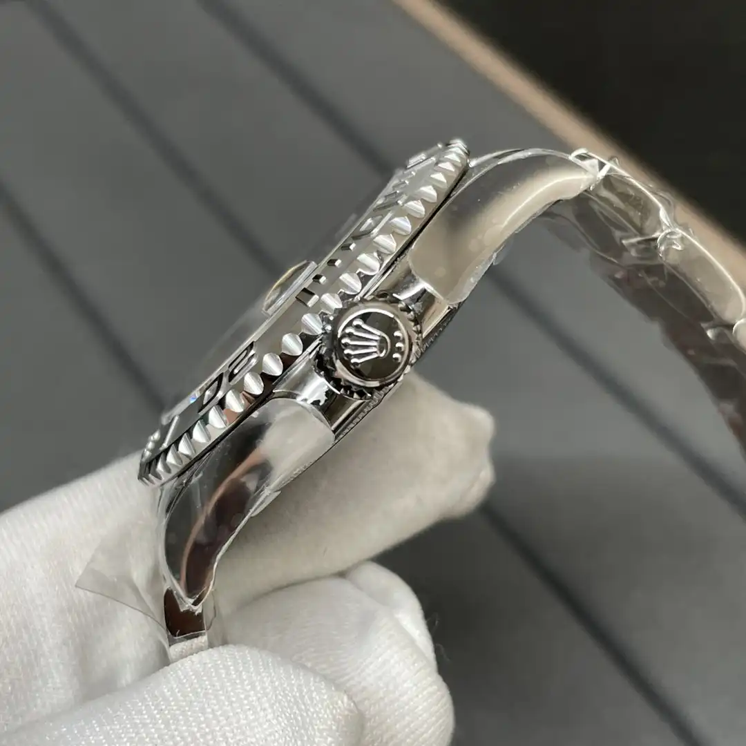 Rolex Yacht-Master 126622 1:1 Replica Zifferblatt in rhodium — Lünette-Makro