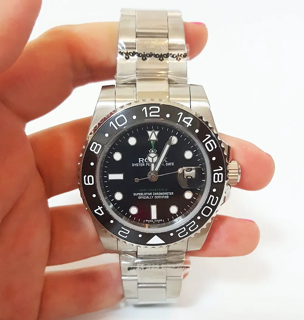 Rolex GMT-Master 16720 Superclone 40mm, Handgelenksaufnahme