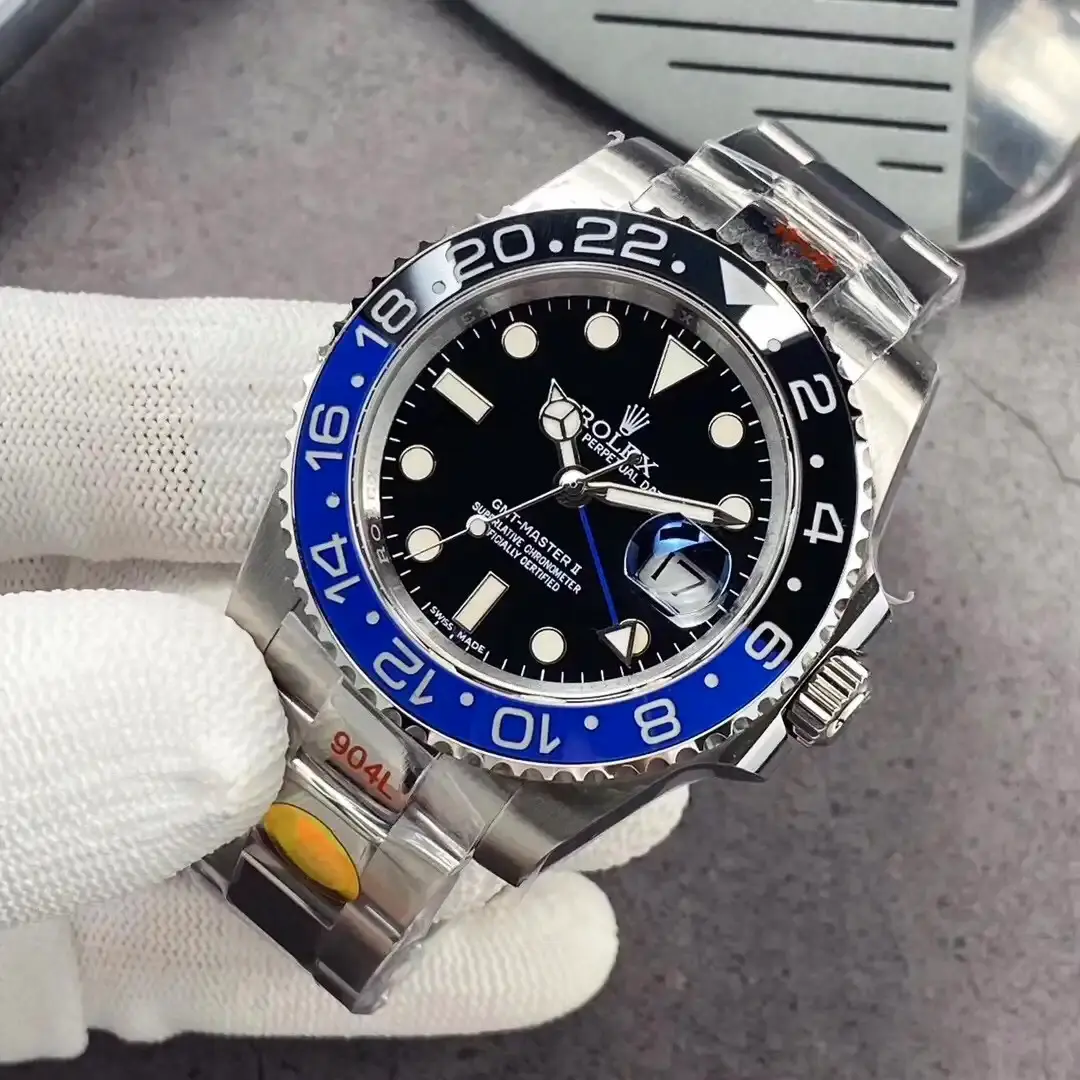 gmt-master 126710BLRO Super Clone - Handgelenksaufnahme