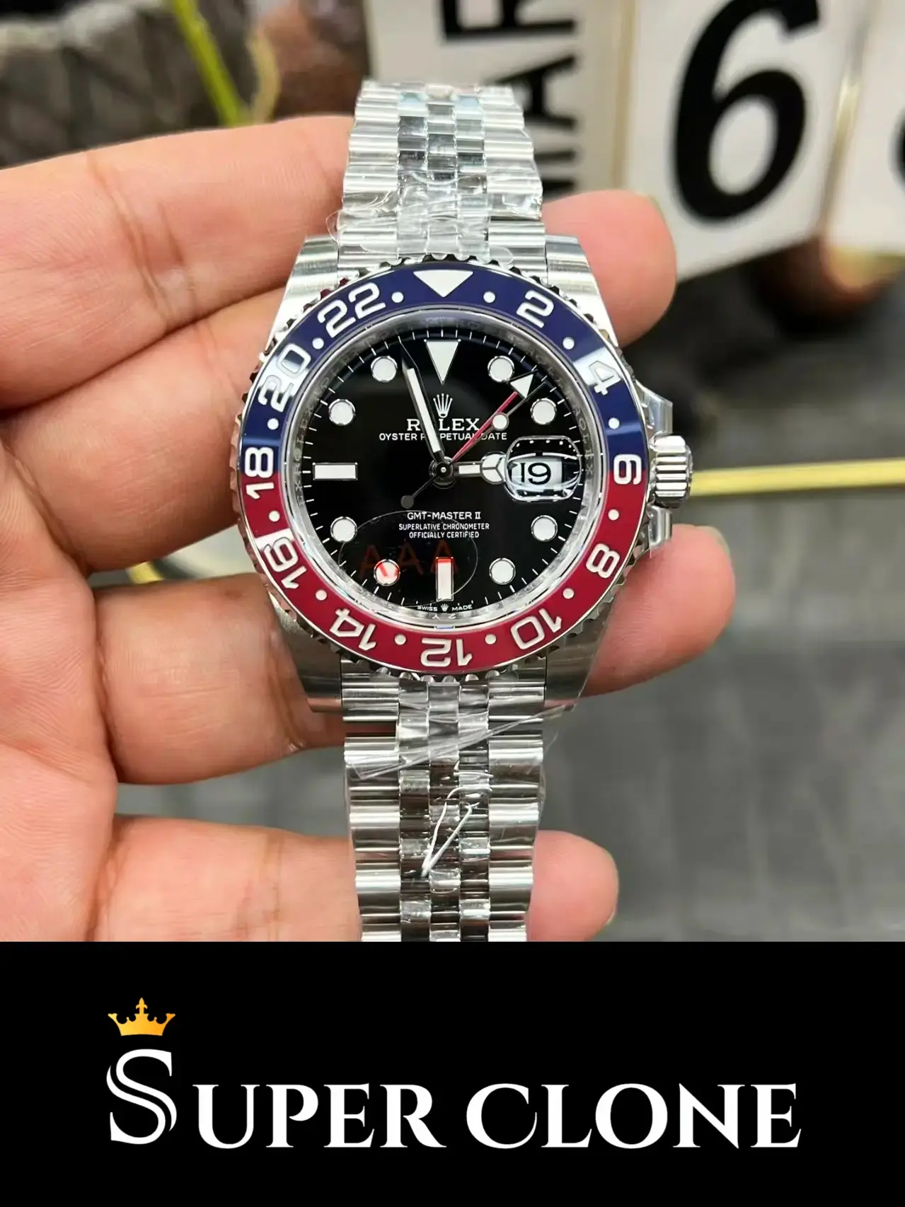 GMT-Master II 126710BLRO Pepsi, Vorderansicht des Super Clone