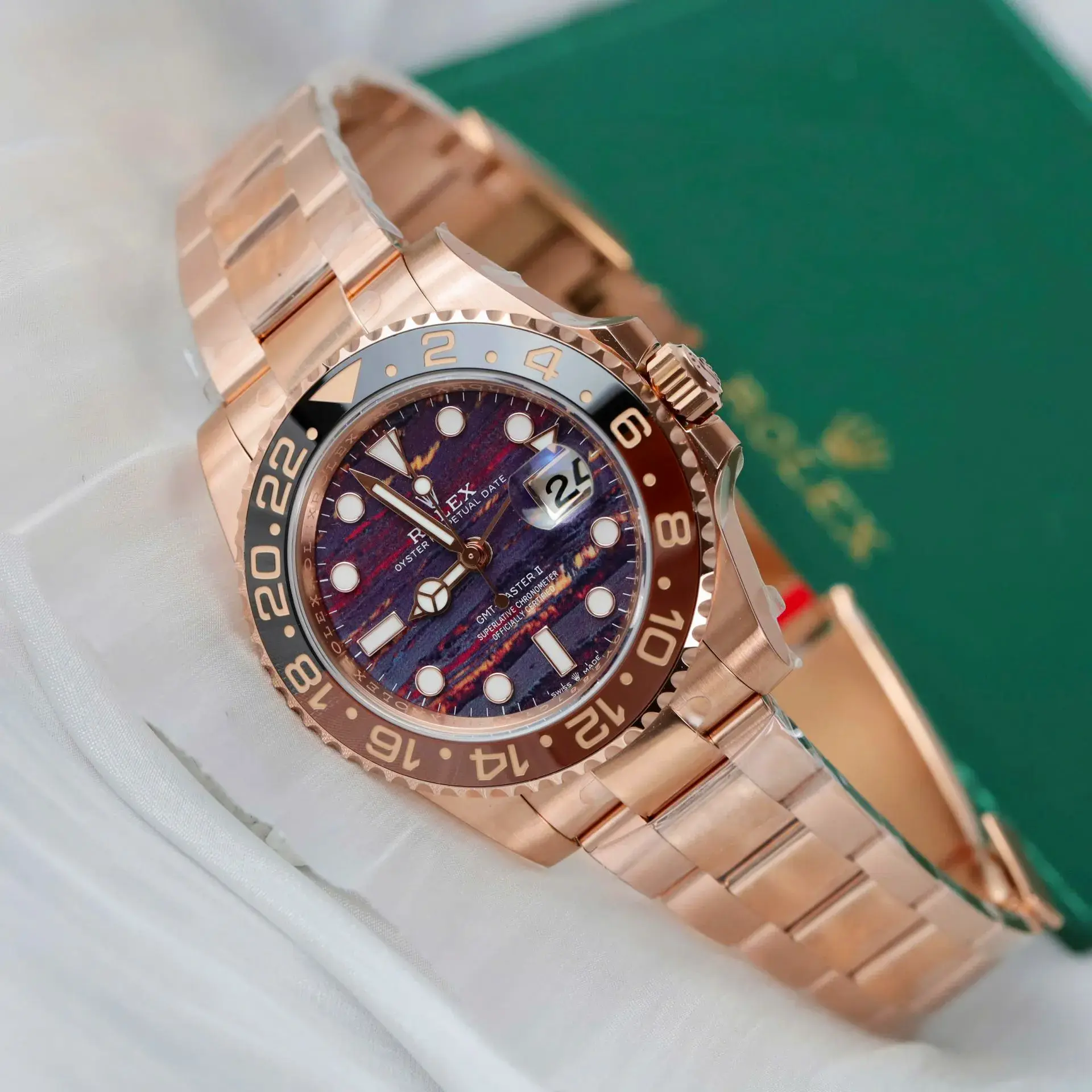 gmt-master 126715CHNR Super Clone - Seitenansicht