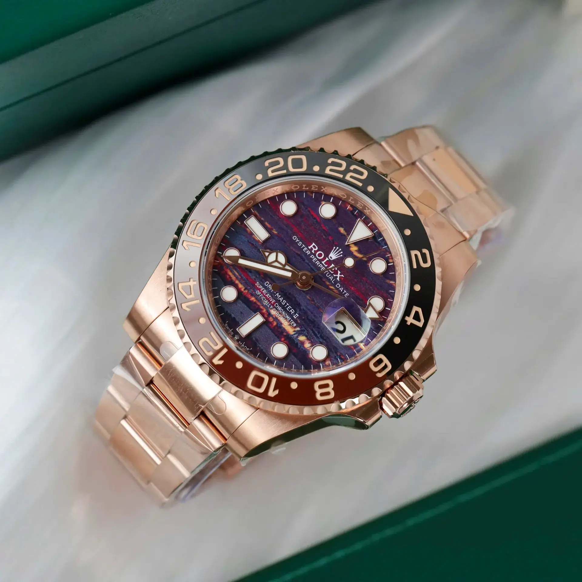 gmt-master 126715CHNR Super Clone - Gehäusebodenansicht