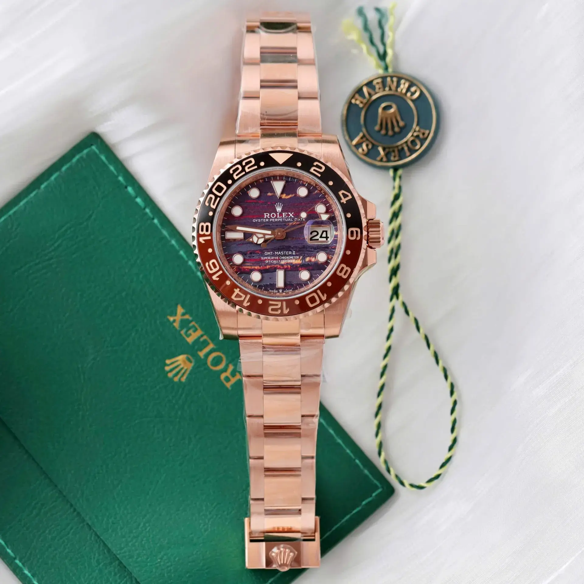 gmt-master 126715CHNR Super Clone - Handgelenksaufnahme