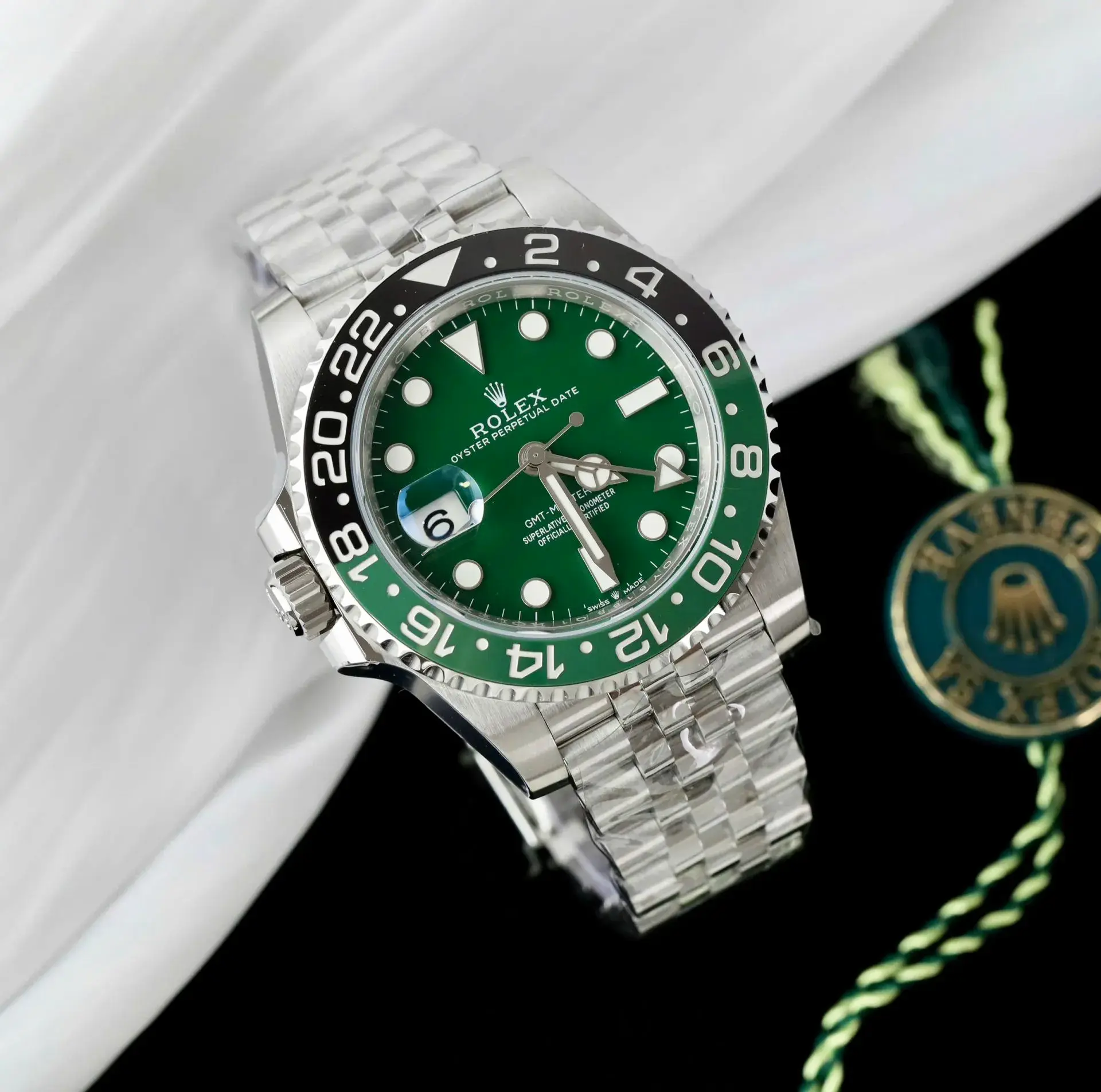 gmt-master 126729VTNR Super Clone - Gehäusebodenansicht