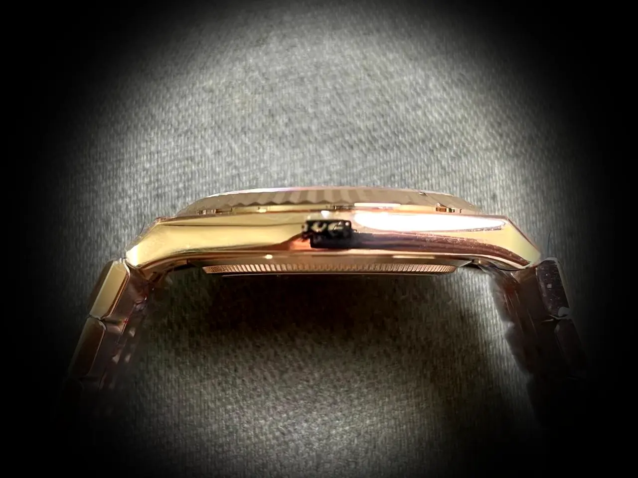 Rolex Land-Dweller 127335 Schweizer Replica — Armband-Detail