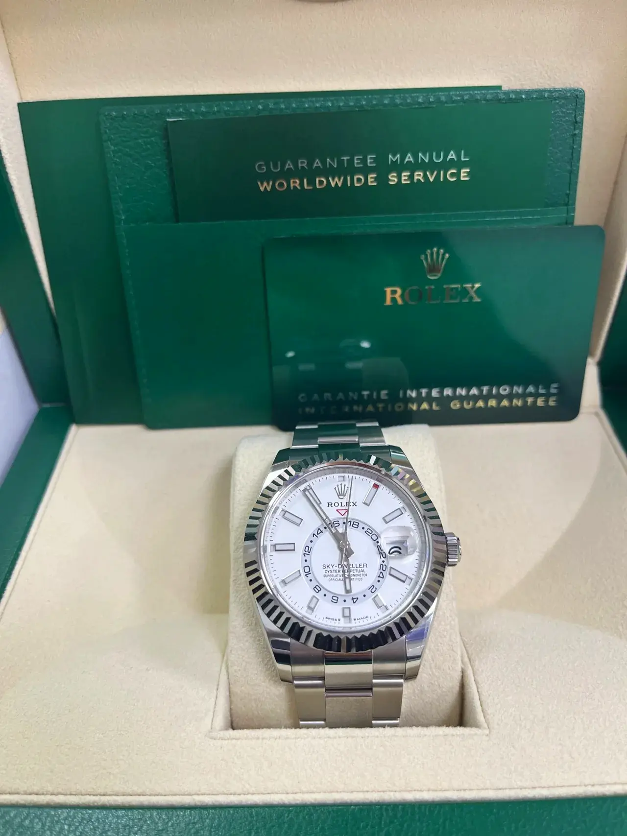sky-dweller 336934 Super Clone - Gehäusebodenansicht