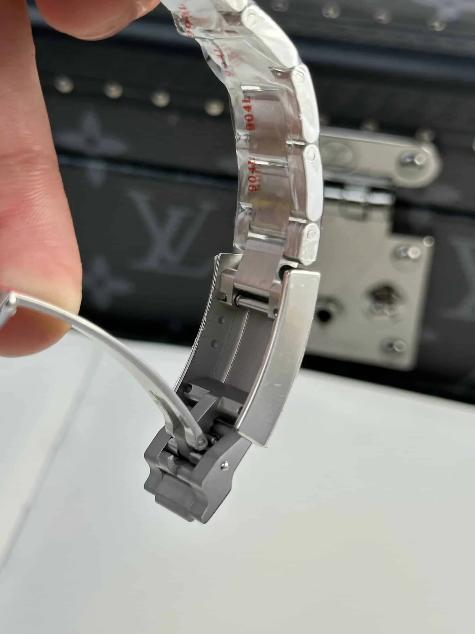 Rolex Daytona Super Clone 126500LN, Krone und Chronographen-Drücker in Nahaufnahme