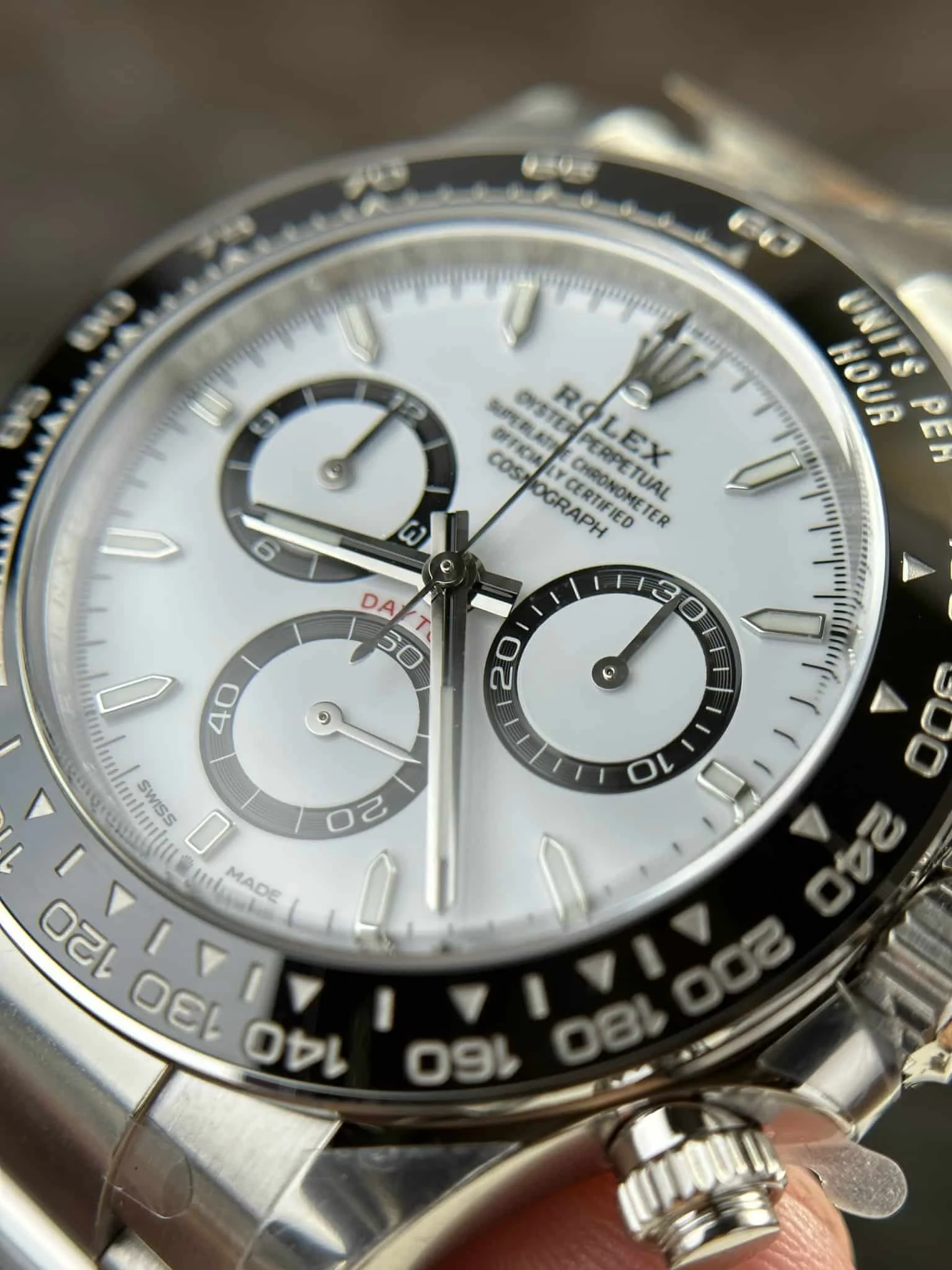 Rolex Daytona Super Clone 126500LN Panda, Cerachrom-Tachymeterlünette in Schwarz