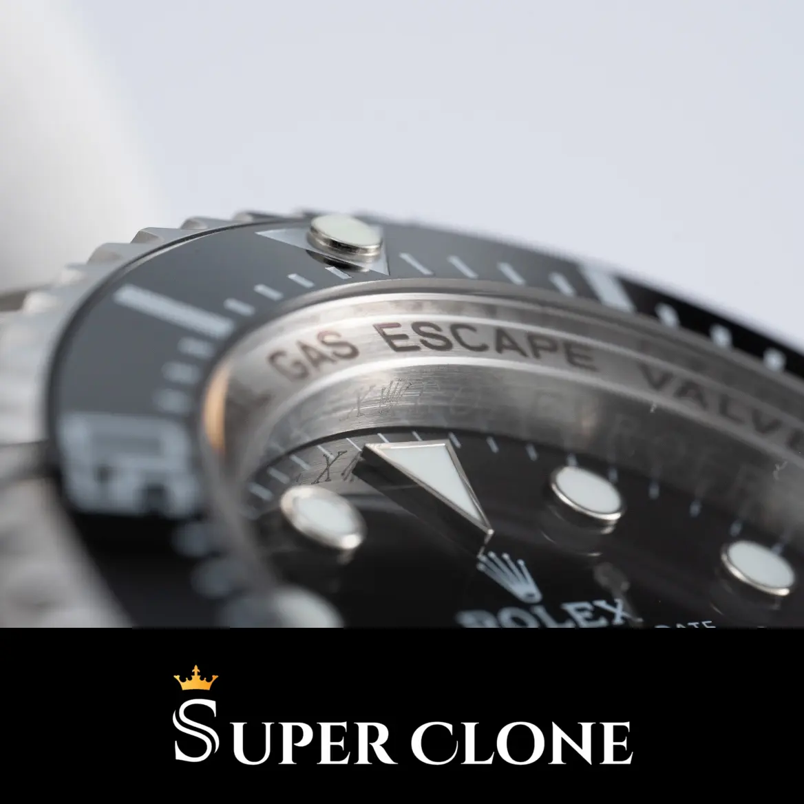 Rolex Deepsea Nachbau 126660, Triplock-Krone und Lünettendetail