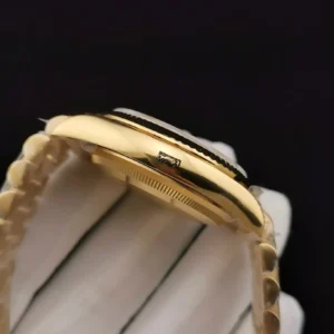 Rolex Day-Datum 116610 36mm Weiss Zifferblatt Praesidentenuhr - Rueckseite