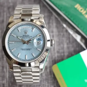 Rolex Day-Datum 126331 Ice Blau Motif Zifferblatt Praesidentenuhr - Zifferblatt Nahaufnahme