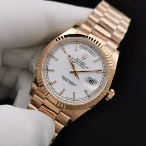 Rolex Day-Datum 128238 36mm Weiss Zifferblatt Rosa Gold Praesidentenuhr - Armband Detail