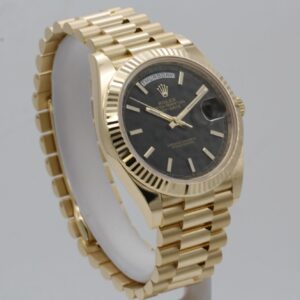 Rolex Day-Datum 40 mm Schwarz Zifferblatt 228238 Praesidentenuhr - Rueckseite