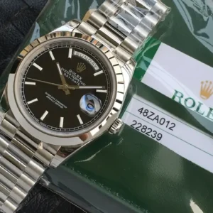 Rolex Day-Datum m228238 Schwarz Zifferblatt Dome Luenette Praesidentenuhr - Zifferblatt Nahaufnahme