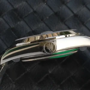 Rolex Day-Datum m228238 Schwarz Zifferblatt Dome Luenette Praesidentenuhr - Krone und Luenette