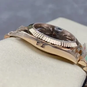 Rolex Day-Datum m228238 Schokolade Zifferblatt Praesidentenuhr - Gehaeuse Ansicht