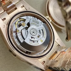 Rolex Day-Datum m228238 Schokolade Zifferblatt Praesidentenuhr - Am Handgelenk