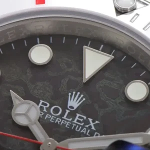 Rolex DIW Submariner Parakeet 116610LB EOC Schwarz Zifferblatt Taucheruhr - Gehaeuse Ansicht