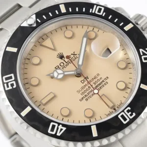 Rolex DIW Submariner Parakeet 116610LB Light Braun Zifferblatt Taucheruhr - Armband Detail