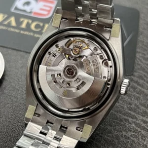 Rolex Datejust 41 mm Rhodium Zifferblatt 126334 Jubilee Automatikuhr - Am Handgelenk