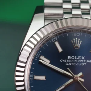 Rolex Datejust 41mm Blau Zifferblatt 126334 Jubilee Automatikuhr - Zifferblatt Nahaufnahme