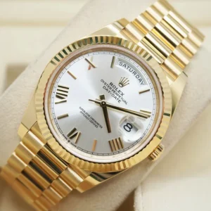 Rolex Day-Datum 40 mm Weiss Zifferblatt 228238 Praesidentenuhr - Zifferblatt Nahaufnahme