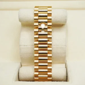 Rolex Day-Datum 40 mm Weiss Zifferblatt 228238 Praesidentenuhr - Rueckseite