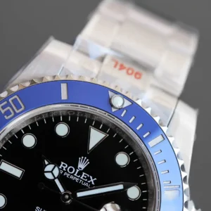 Rolex Submariner 41mm Zifferblatt Schwarz 126619 Taucheruhr - Am Handgelenk