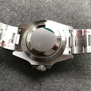 Rolex Submariner 41mm Zifferblatt Schwarz with Gruen Luenette 126610 Taucheruhr - Am Handgelenk