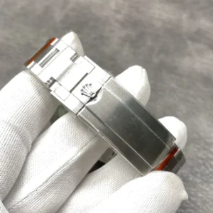 Rolex Submariner Blackwater Ghost 116610 Schwarz Zifferblatt Taucheruhr - Detail Zifferblatt