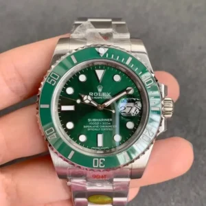 Rolex Submariner N 116610 v10 Taucheruhr - Zifferblatt Nahaufnahme