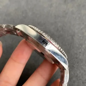 Rolex Submariner N 116610 v10 Taucheruhr - Rueckseite