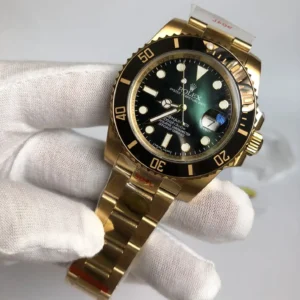 Rolex Submariner SUB 116610 40mm Gold Series Taucheruhr - Armband Detail