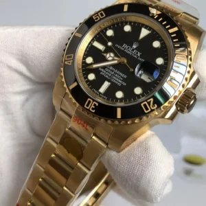 Rolex Submariner SUB 116610 40mm Gold Series Taucheruhr - Krone und Luenette