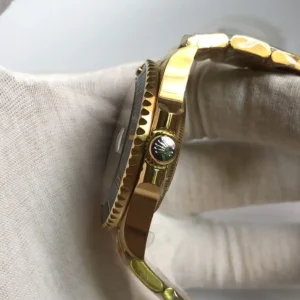 Rolex Submariner SUB 116610 40mm Gold Series Taucheruhr - Rueckseite