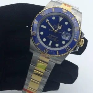 Rolex Submariner SUB 116610 40mm Gold Series Blau Zifferblatt Taucheruhr - Armband Detail