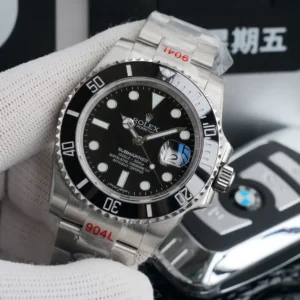 Rolex Submariner SUB 116610 Schwarz Zifferblatt Taucheruhr - Armband Detail