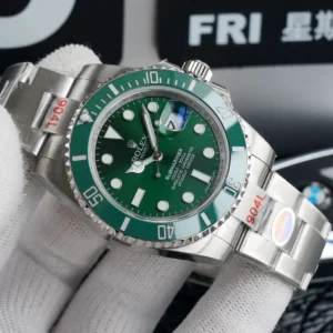 Rolex Submariner SUB 116610 Gruen Zifferblatt Taucheruhr - Seitenansicht