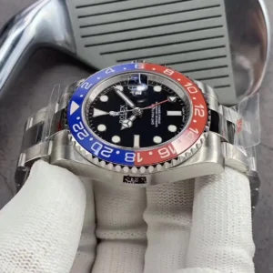Rolex GMT-Master II 40mm Schwarz Dial 126710BLRO “Pepsi” Oyster GMT Uhr - Produktbild - Bild 6