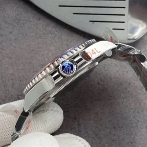 Rolex GMT-Master II 40mm Schwarz Dial 126710BLRO “Pepsi” Oyster GMT Uhr - Produktbild - Bild 7