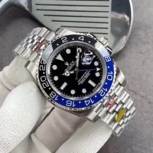 Rolex GMT-Master II 40mm Schwarz Dial 126710BLRO Jubilee GMT Uhr - Produktbild - Bild 3